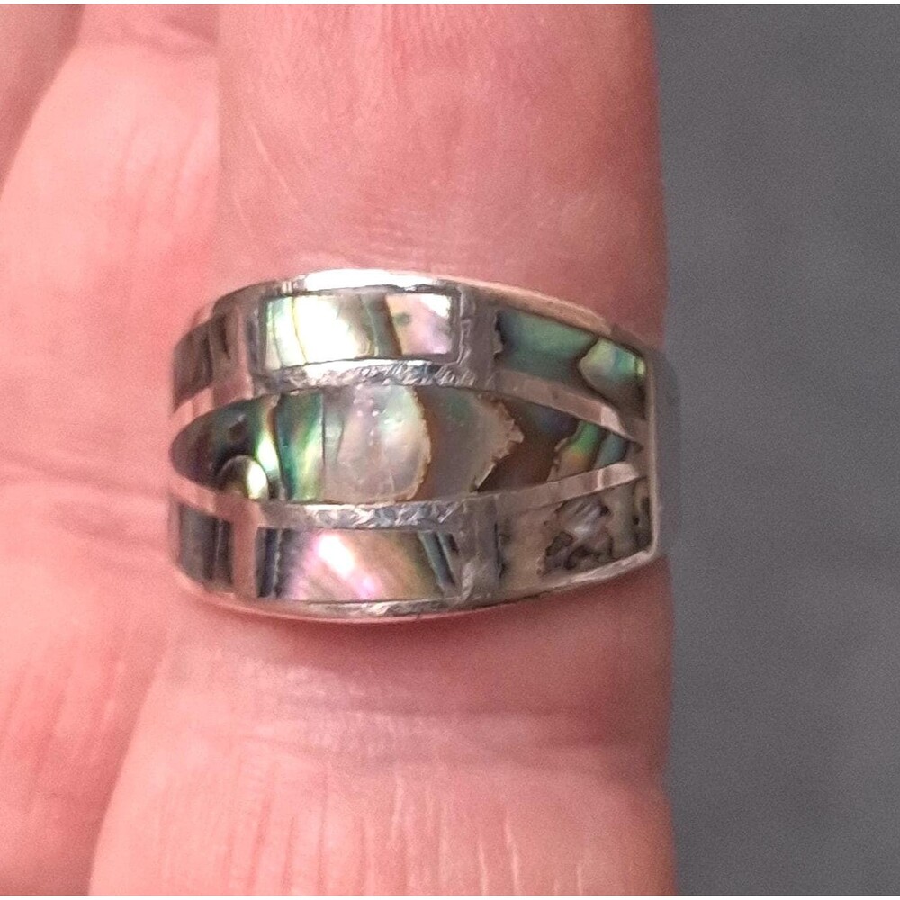 Sterling Abalone Inlaid Ring MO Marked 7.5